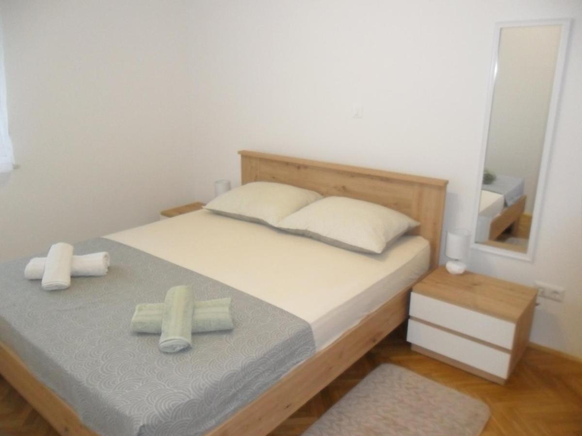 Apartman Ljubica Trogir Bagian luar foto